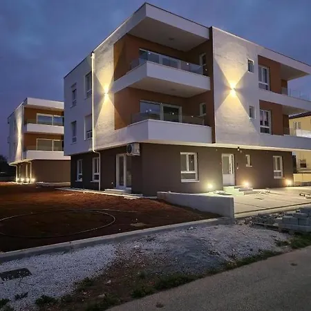 Guest house Cozy Istria - Penthouse With A View Of Brioni Peroj